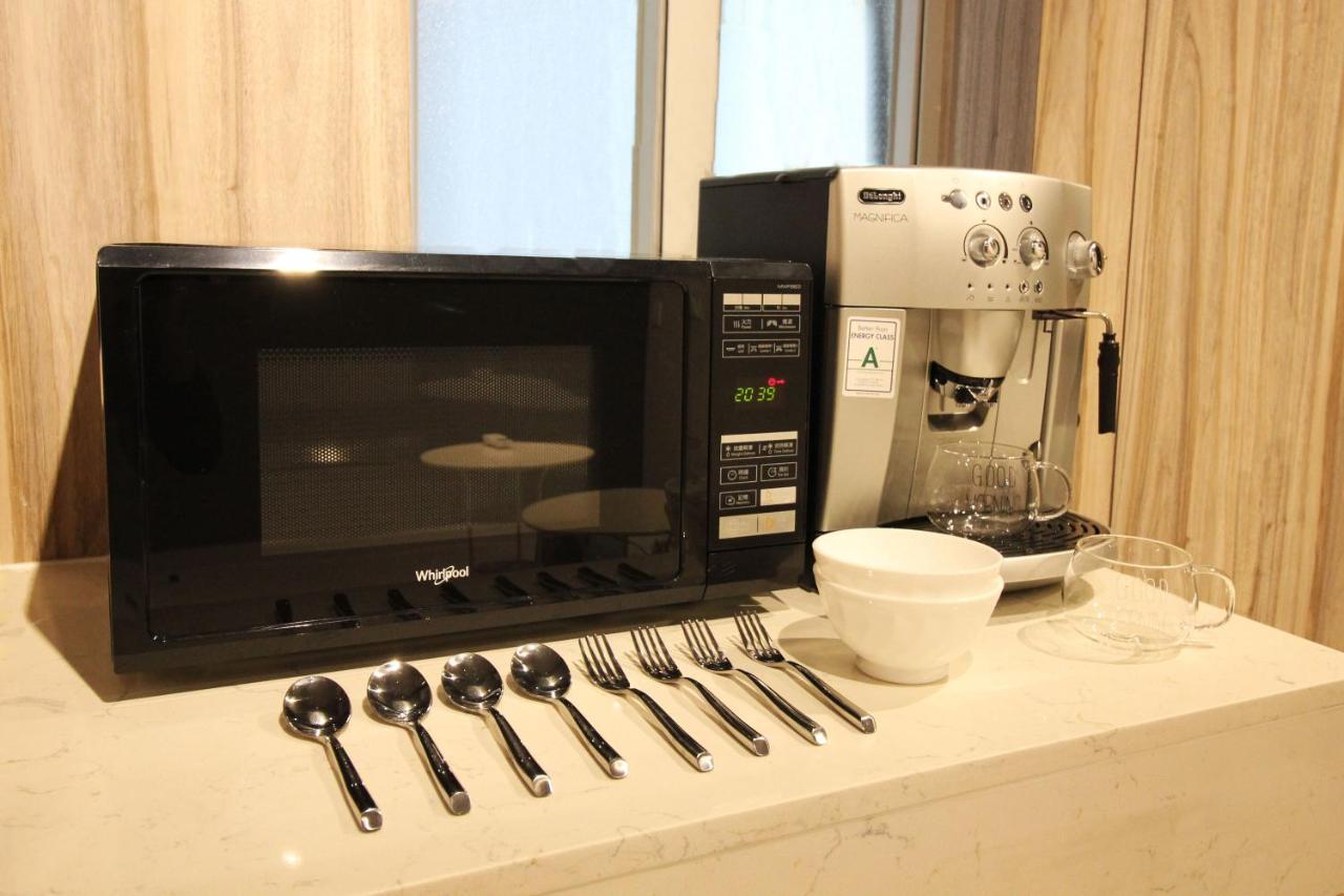 L'Etoile De Mer Mong Kok - Capsule Hotel Kowloon  Екстер'єр фото